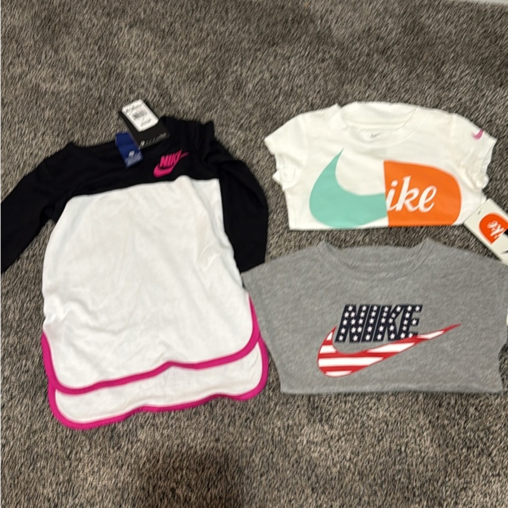 NWT girls Nike long sleeve and 2 short sleeve tees